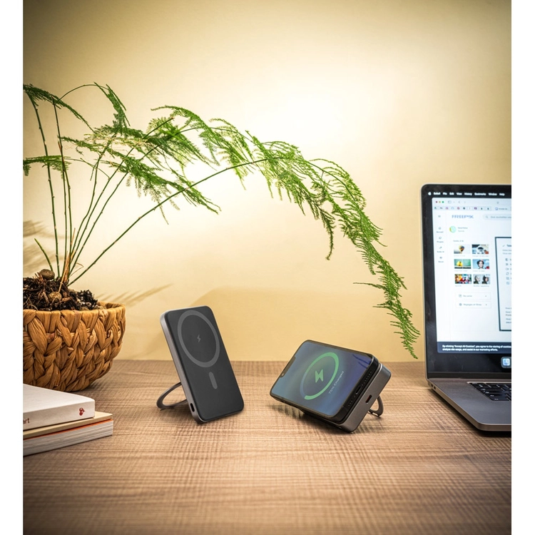 WARSHEL 10. Magnetyczny power bank 10 000 mAh z superszybką ładowarką bezprzewodową 15 W z recyklingowanego ABS (100% rABS) z podstawką